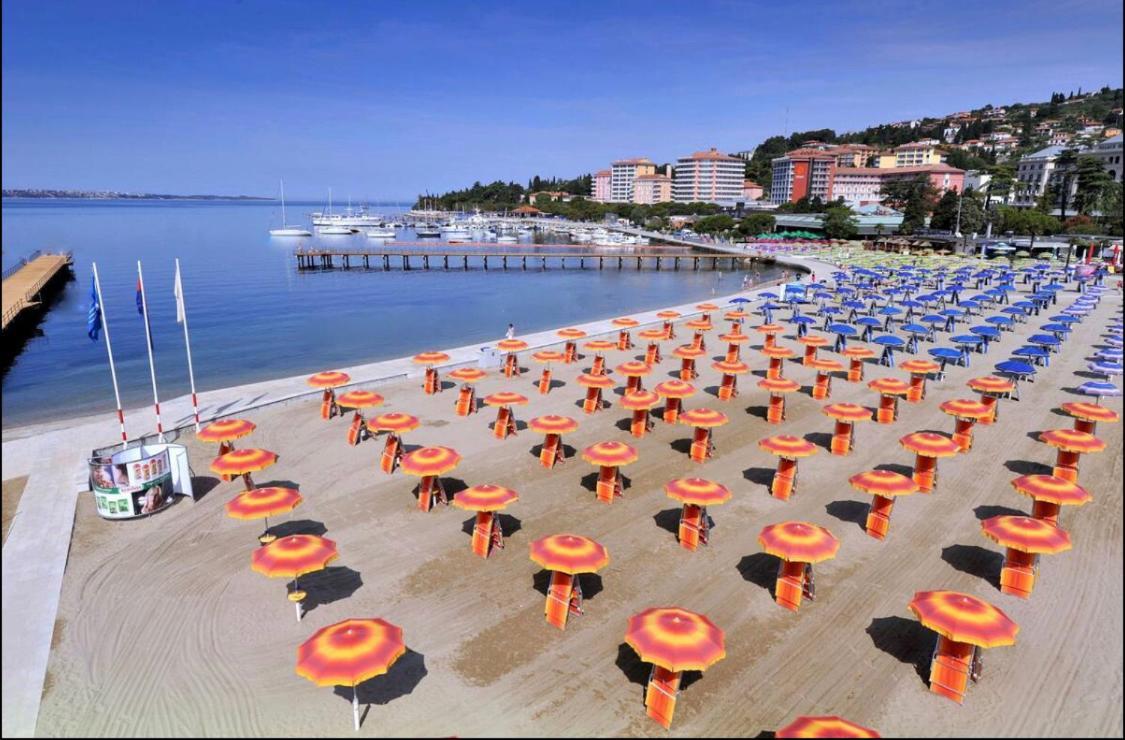 Stella Blue Floating House Portoroz Hotel Kültér fotó